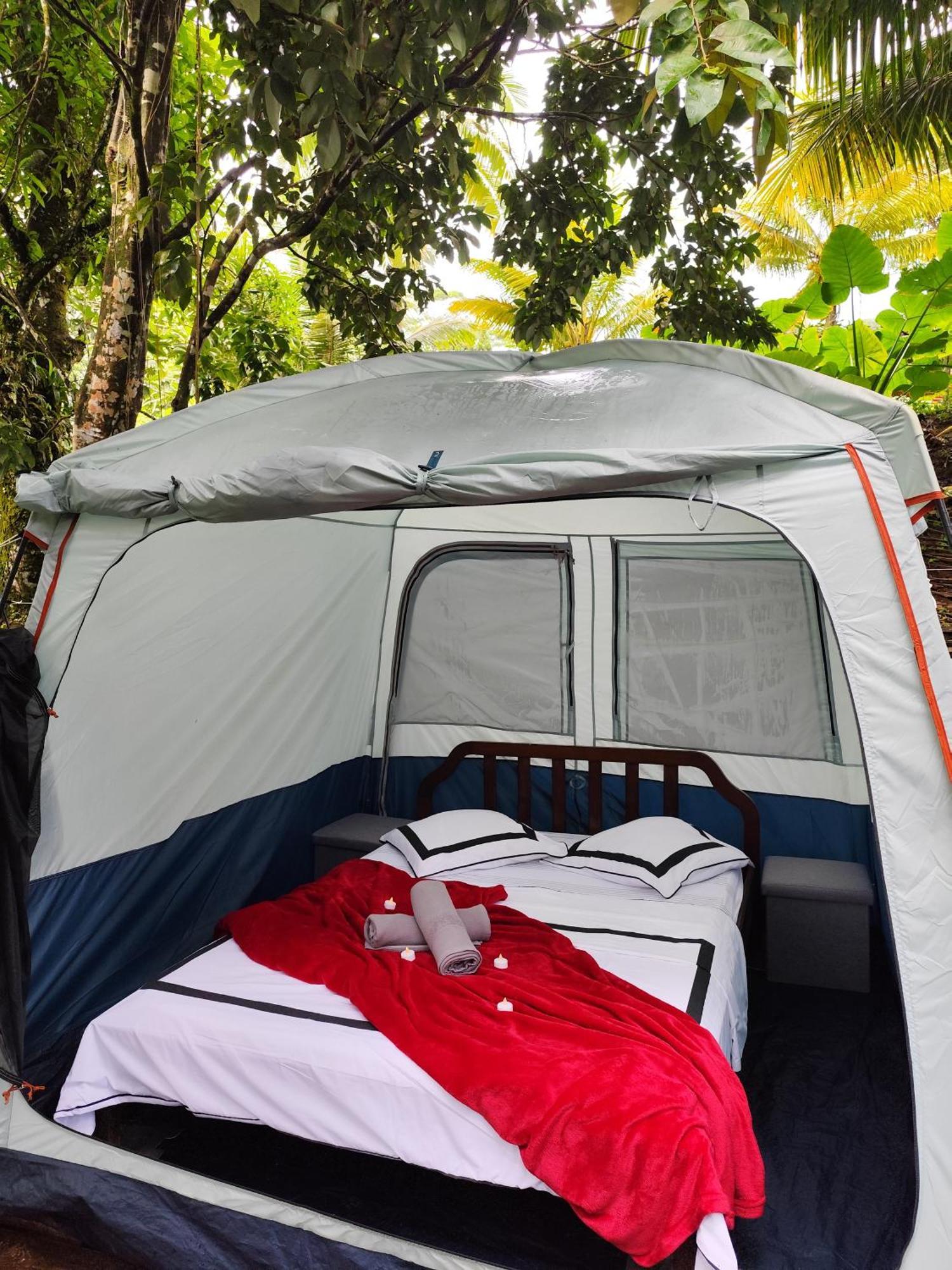 Camping A La Ferme Gros-Morne Εξωτερικό φωτογραφία