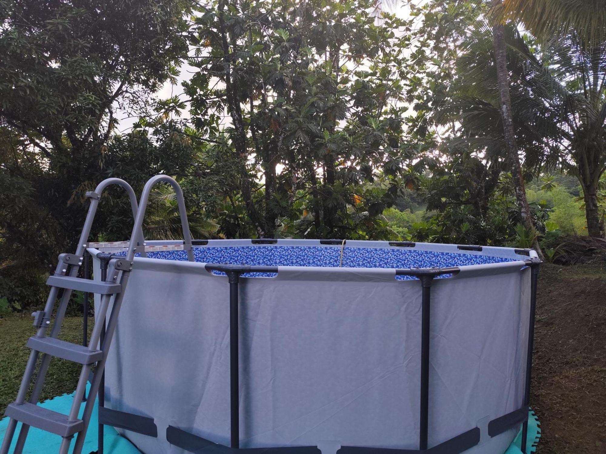 Camping A La Ferme Gros-Morne Εξωτερικό φωτογραφία